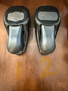 Stampin' Up! Black Decorative Paper Punches (Pair)